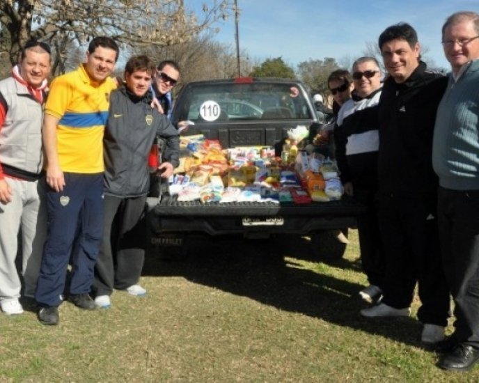 Jueves patrio y solidario